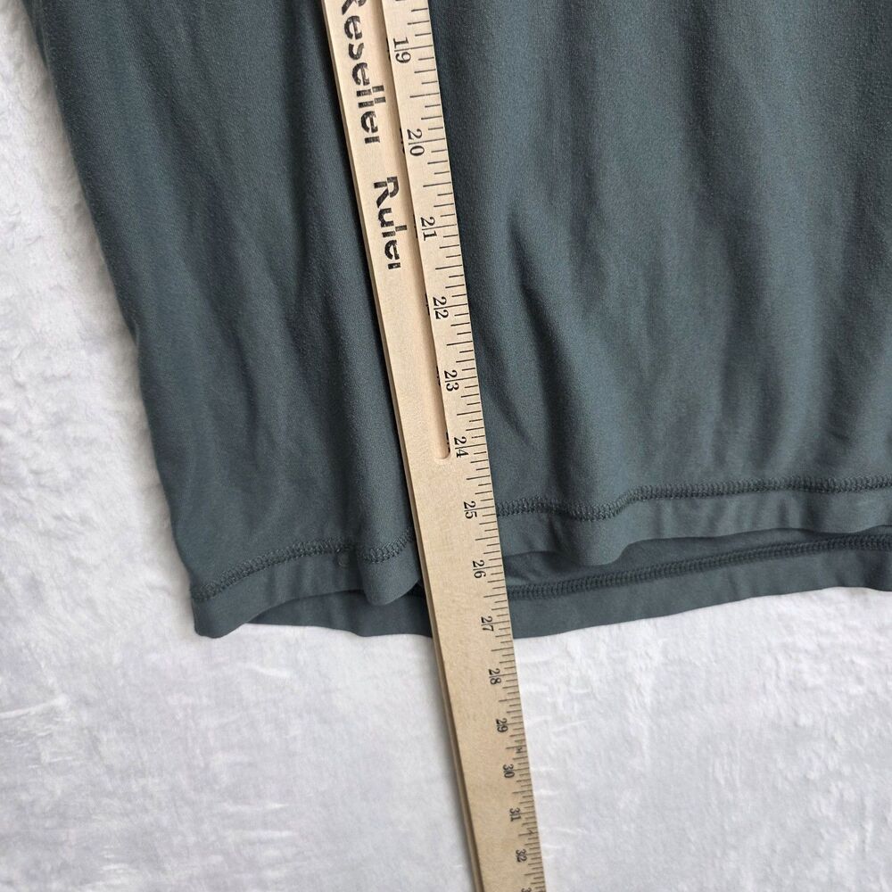 Vuori T Shirt Men’s Heathered Blue Strato Tech Tee V126 Crewneck Athletic Size S - Picture 6 of 8